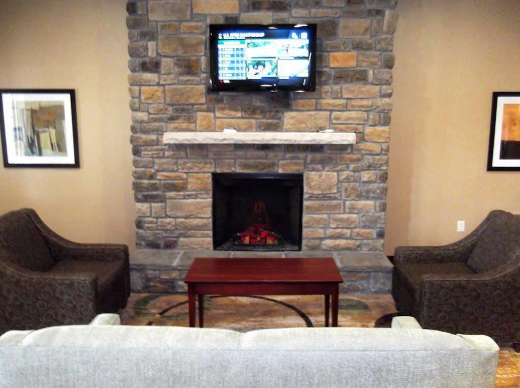 Cobblestone Inn & Suites - Big Lake Exteriér fotografie