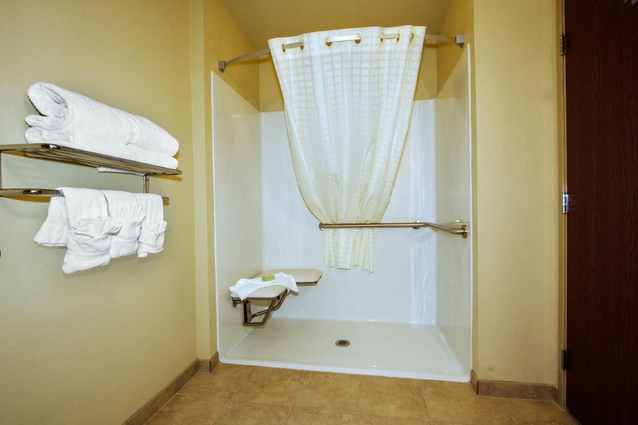 Cobblestone Inn & Suites - Big Lake Exteriér fotografie